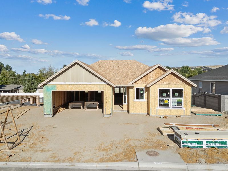 594 Tatoosh AVE (Plan 1726)