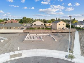 702 N Thrush CT (Plan 2664)