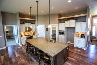 Alderbrook Homes por Alderbrook Homes en Richland Washington