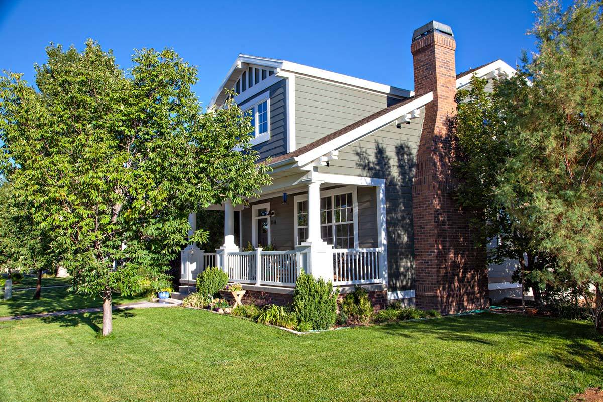 casa en The Canyon por Alex Mesiner Construction
