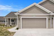 The Meadows of Three Rivers por Allen Edwin Homes en Kalamazoo-Battle Creek Michigan