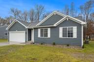 Lynnefield Estates por Allen Edwin Homes en Toledo Ohio