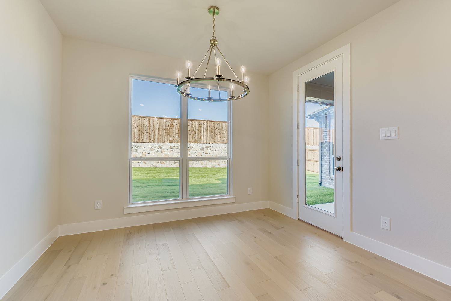 Plan 1579 - Representative Photo - Dining Area