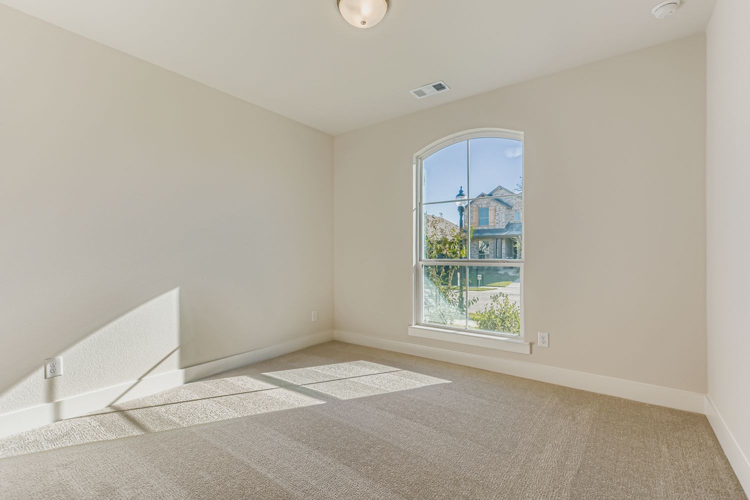 Plan 1579 - Representative Photo - Bedroom