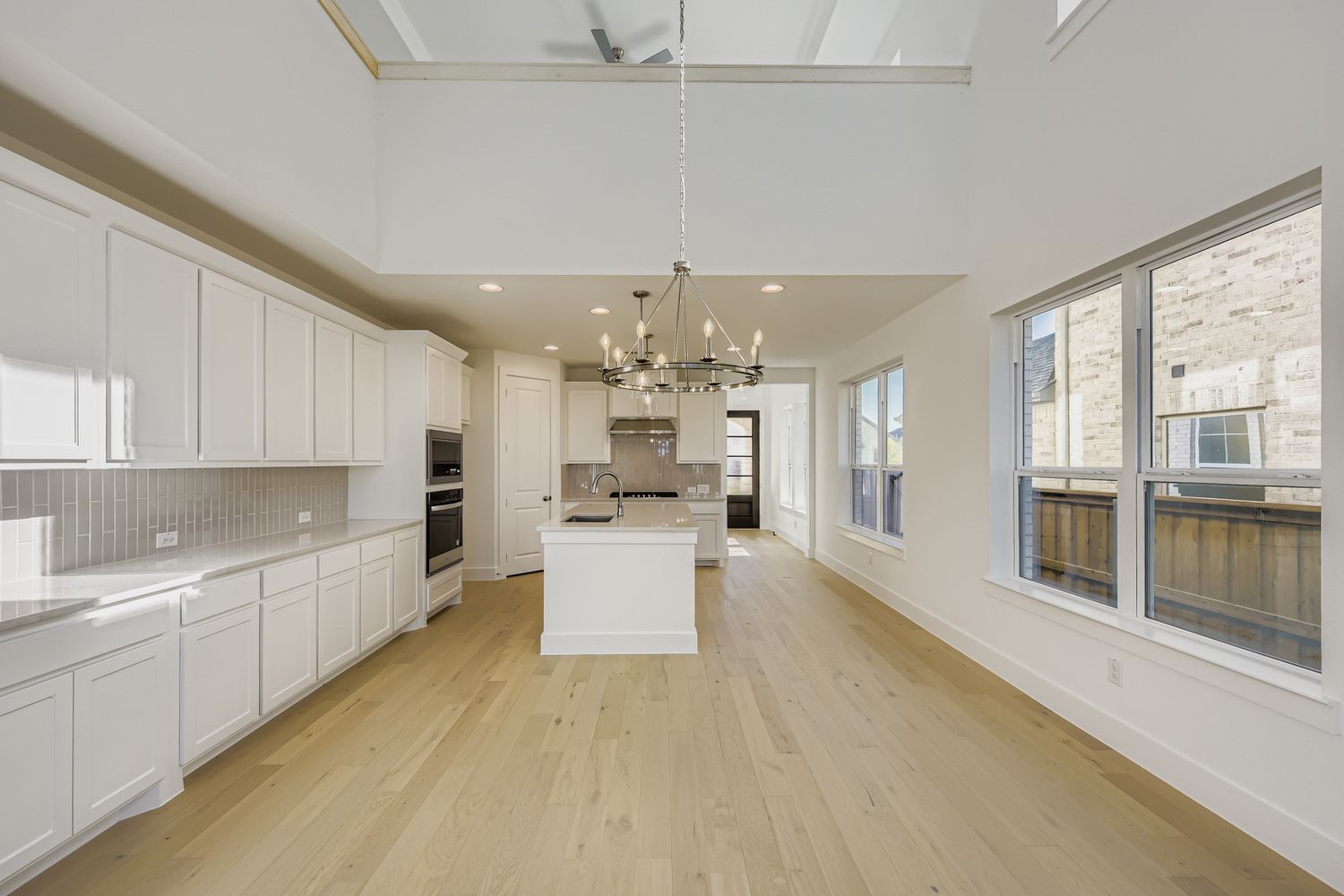 6036 Davis Knoll - Dining Area