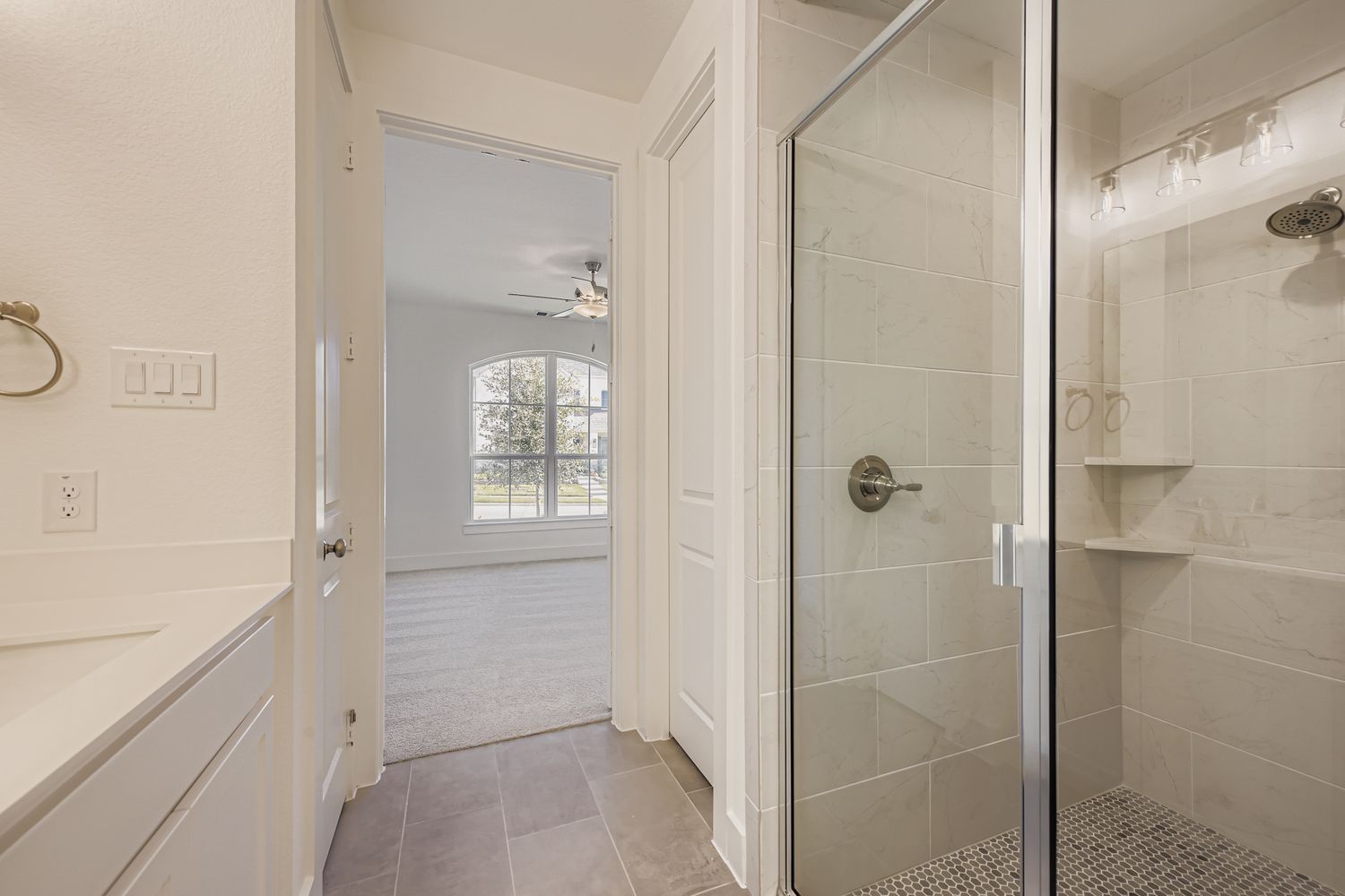 6036 Davis Knoll - Primary Bathroom