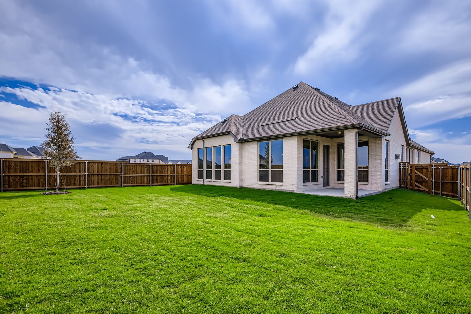4408 Lamplight - Rear Exterior