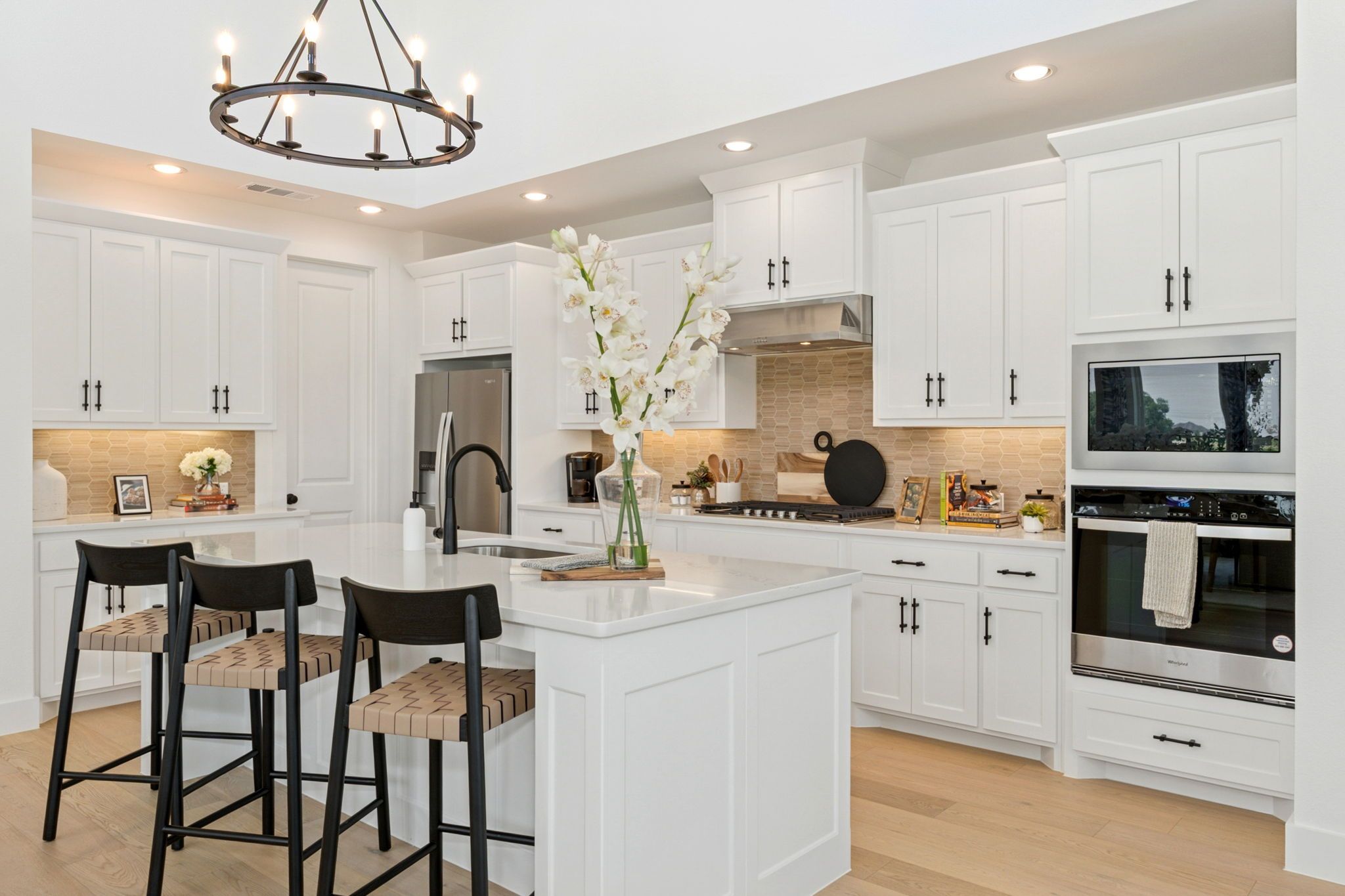 American Legend Homes' 55' model in Ten Mile Creek - Kitchen