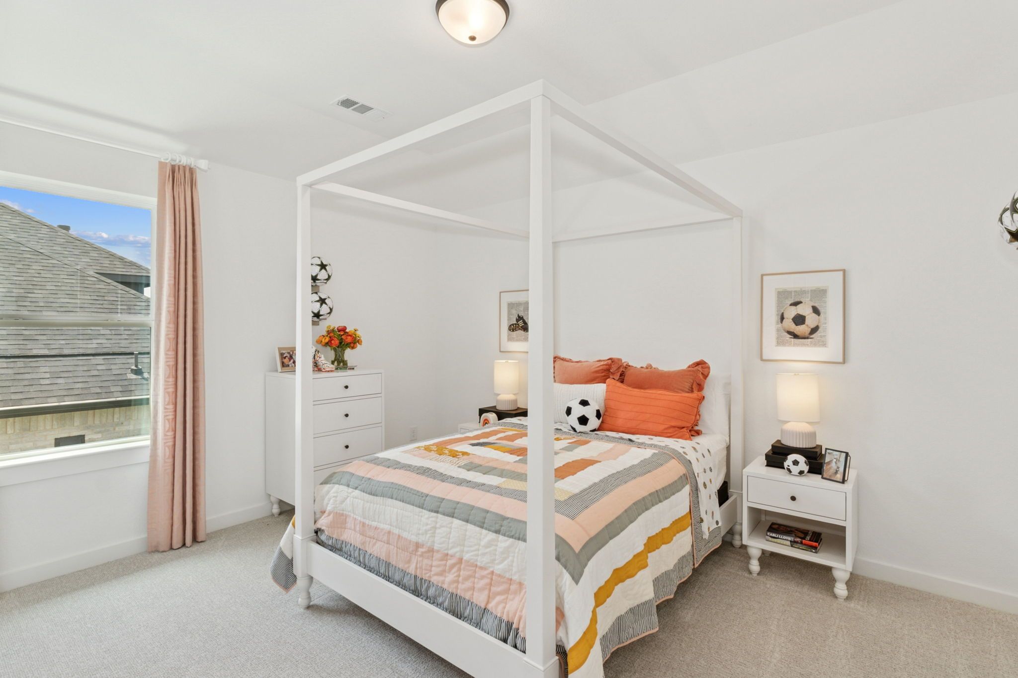 American Legend Homes' 55' model in Ten Mile Creek - Bedroom