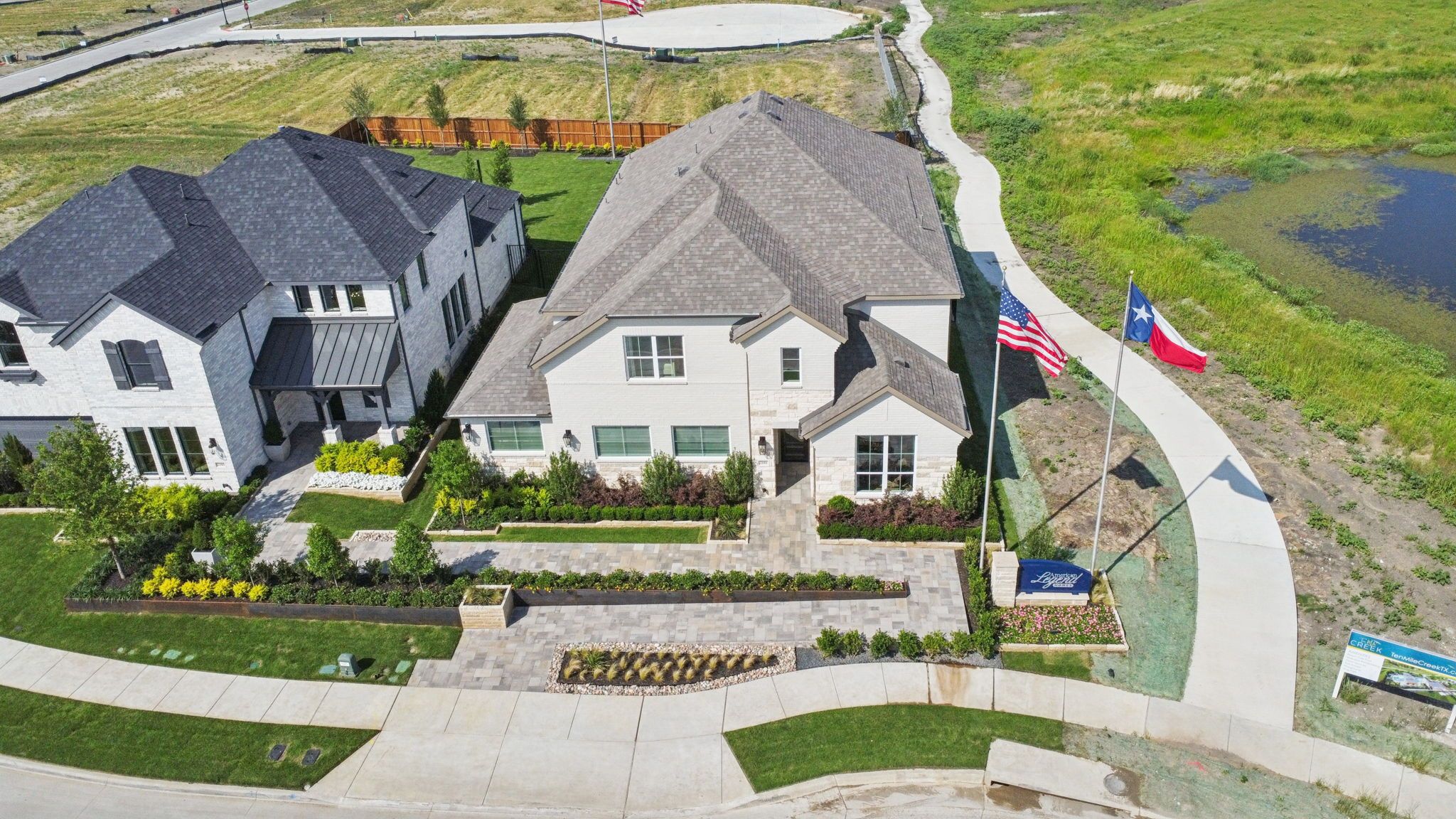 American Legend Homes' 55' model in Ten Mile Creek - Aerial