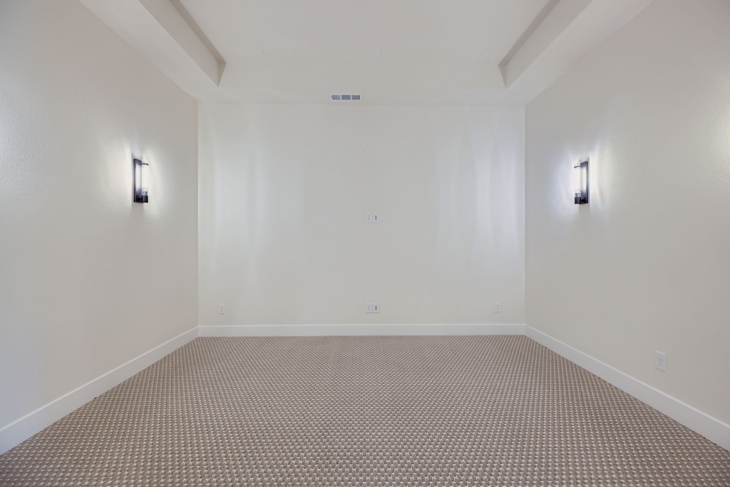 4813 Strada - Media Room