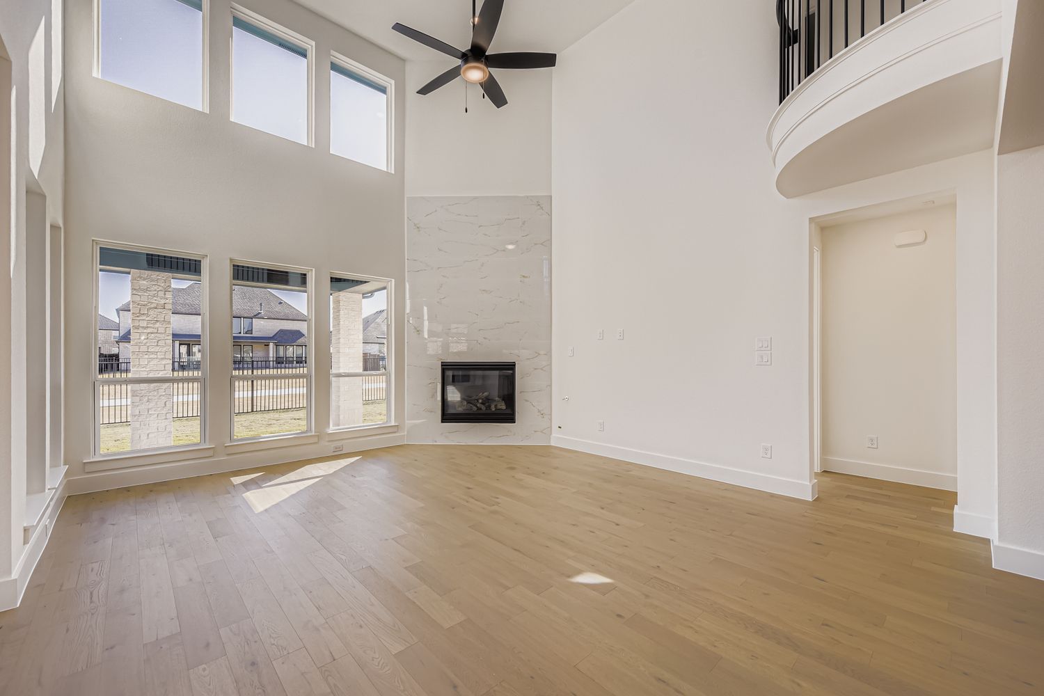 Plan 1536 representative photo of the living room
