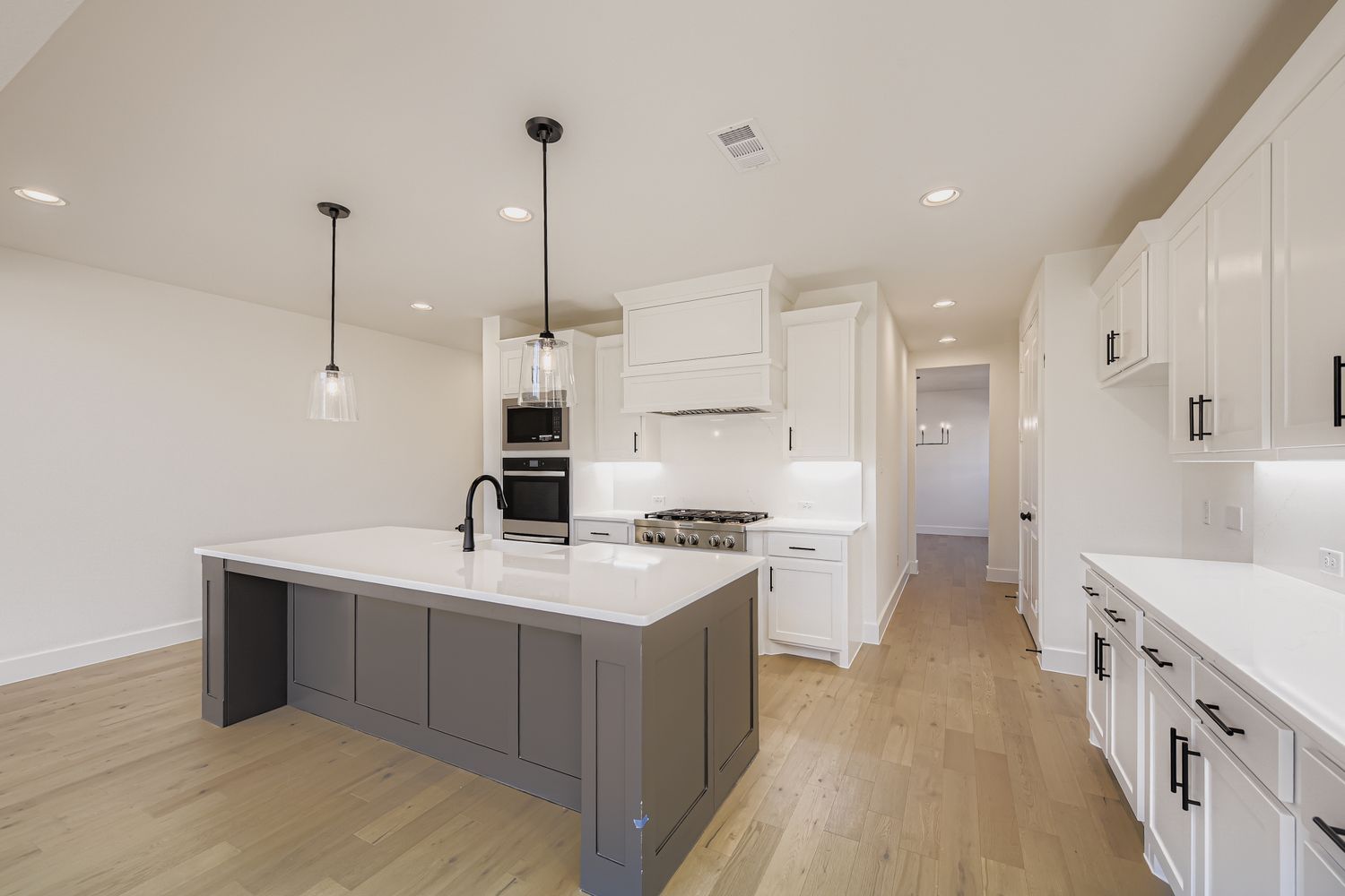 Plan 1536 representative photo of the kitchen