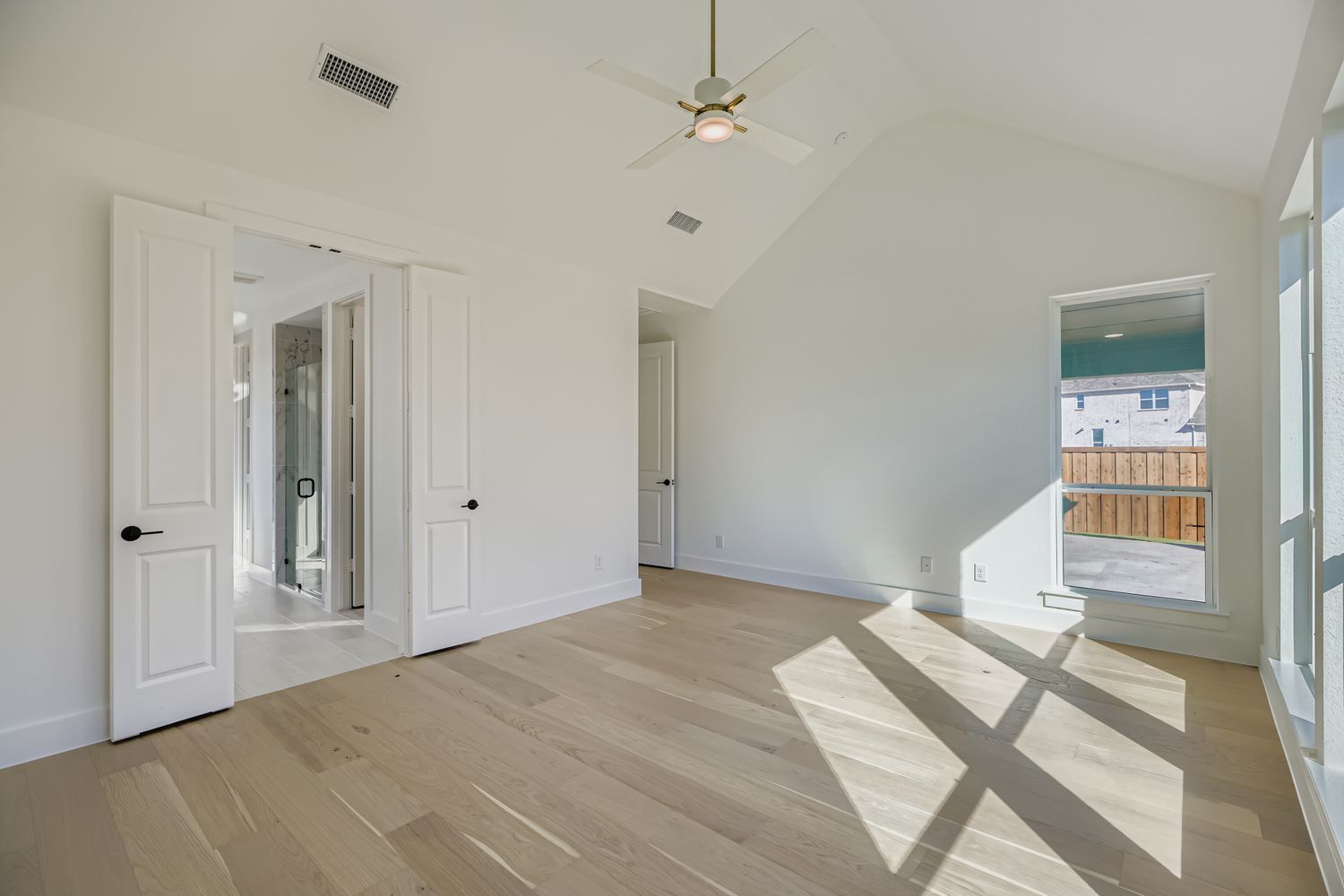 2651 Harvest - Primary Bedroom