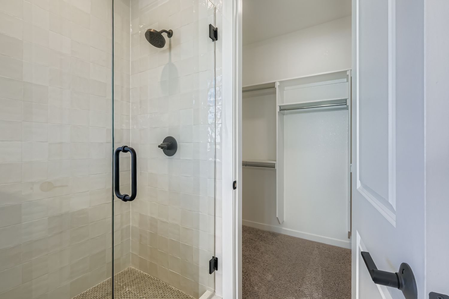 Plan C416 main bathroom representative photo