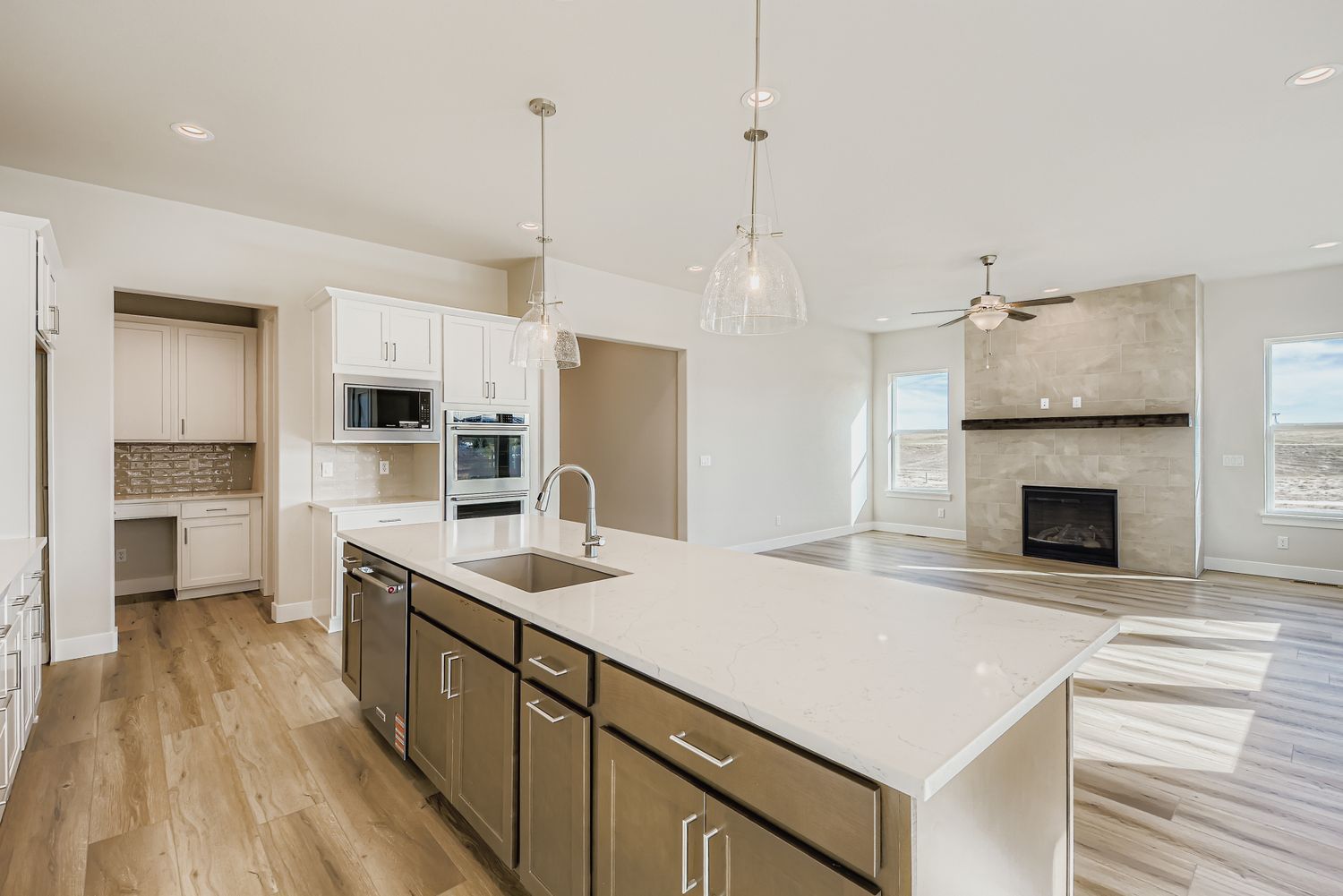 1825 Flourish - Kitchen