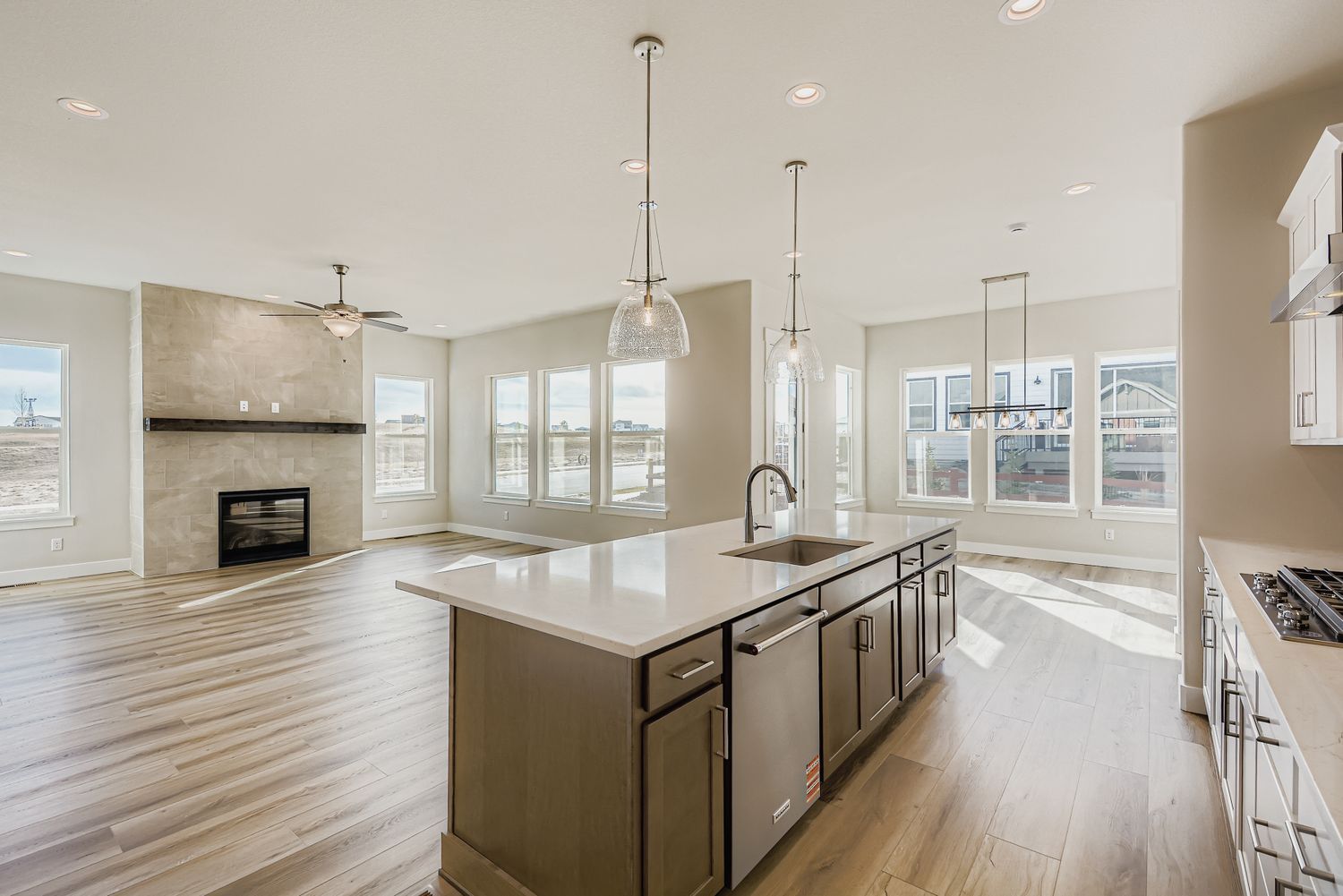 1825 Flourish - Kitchen