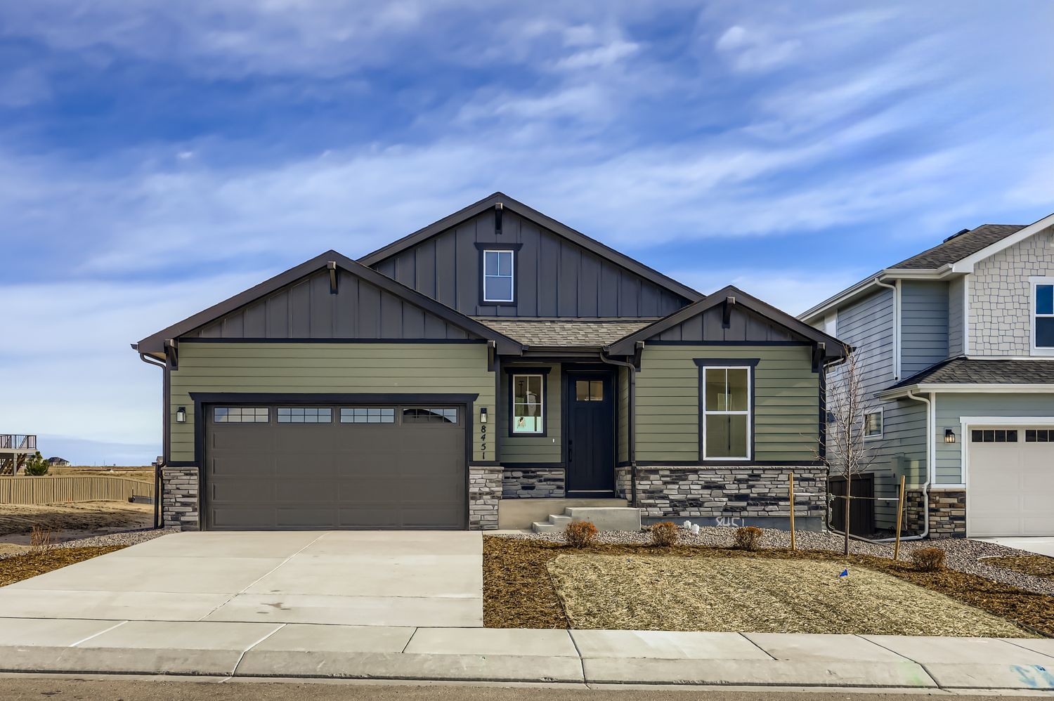 8451 Dines - Front Elevation