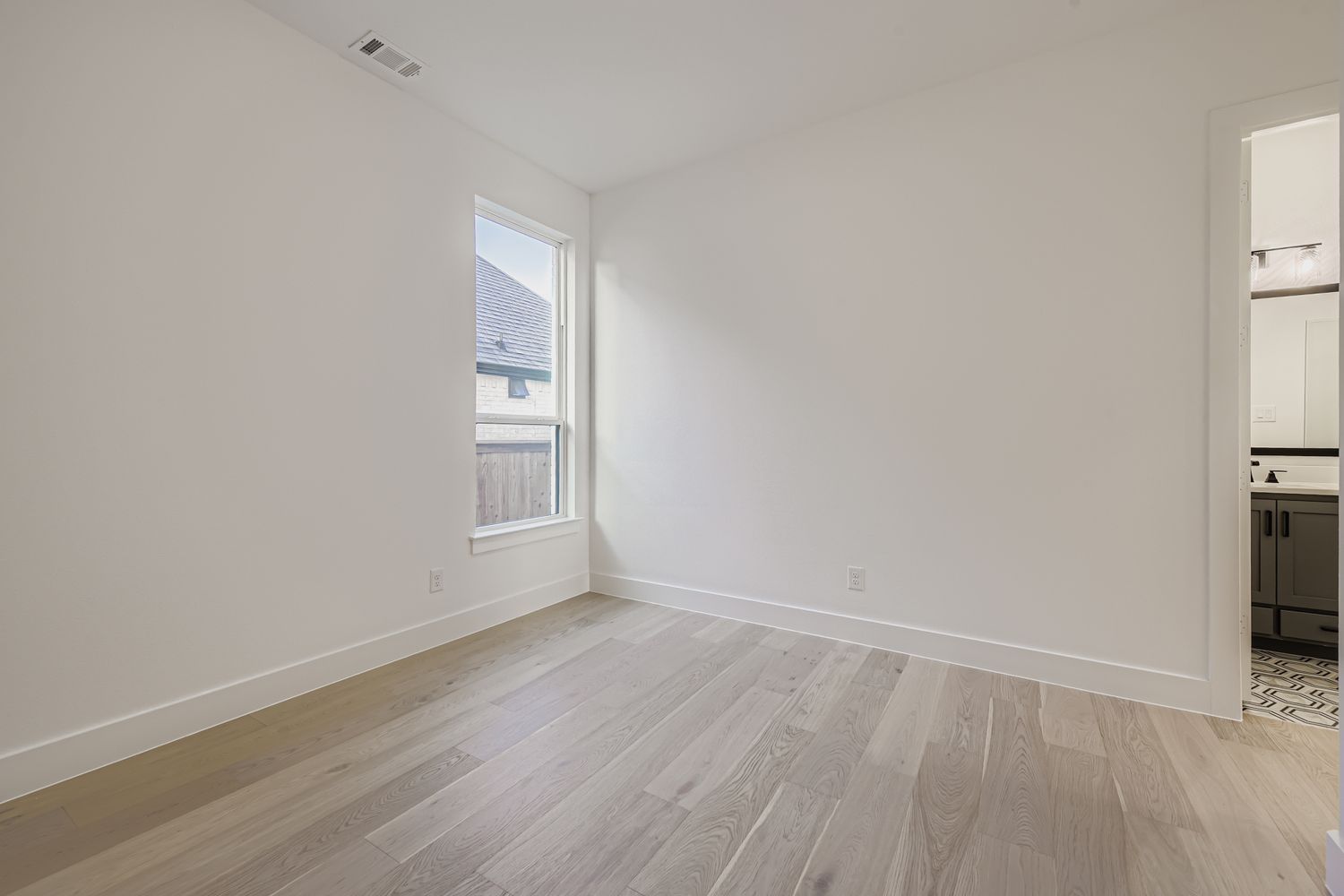 Plan 1643 bedroom representative photo