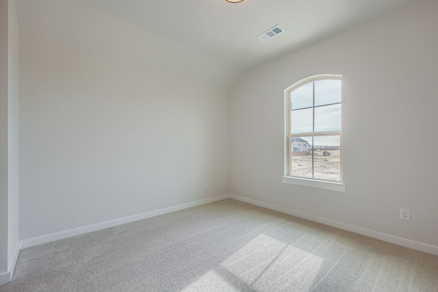 831 Stone Grove - Bedroom