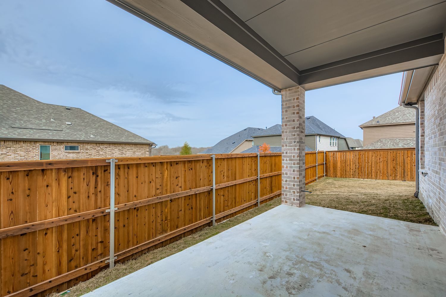 831 Stone Grove - Patio