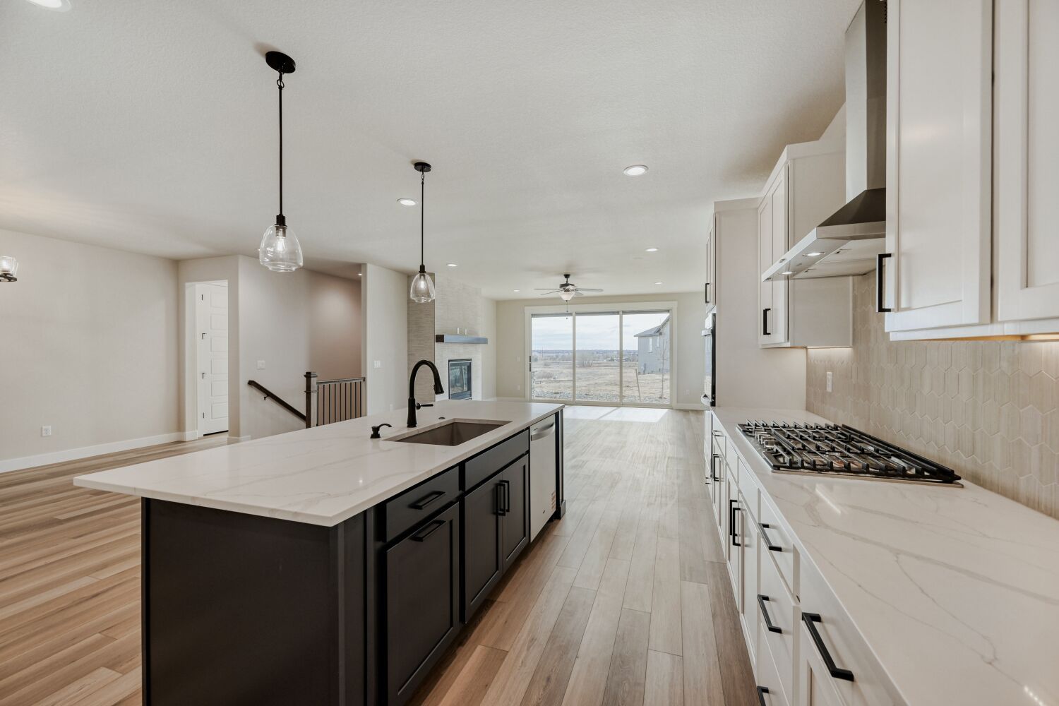 5842 Aspenglow - Kitchen