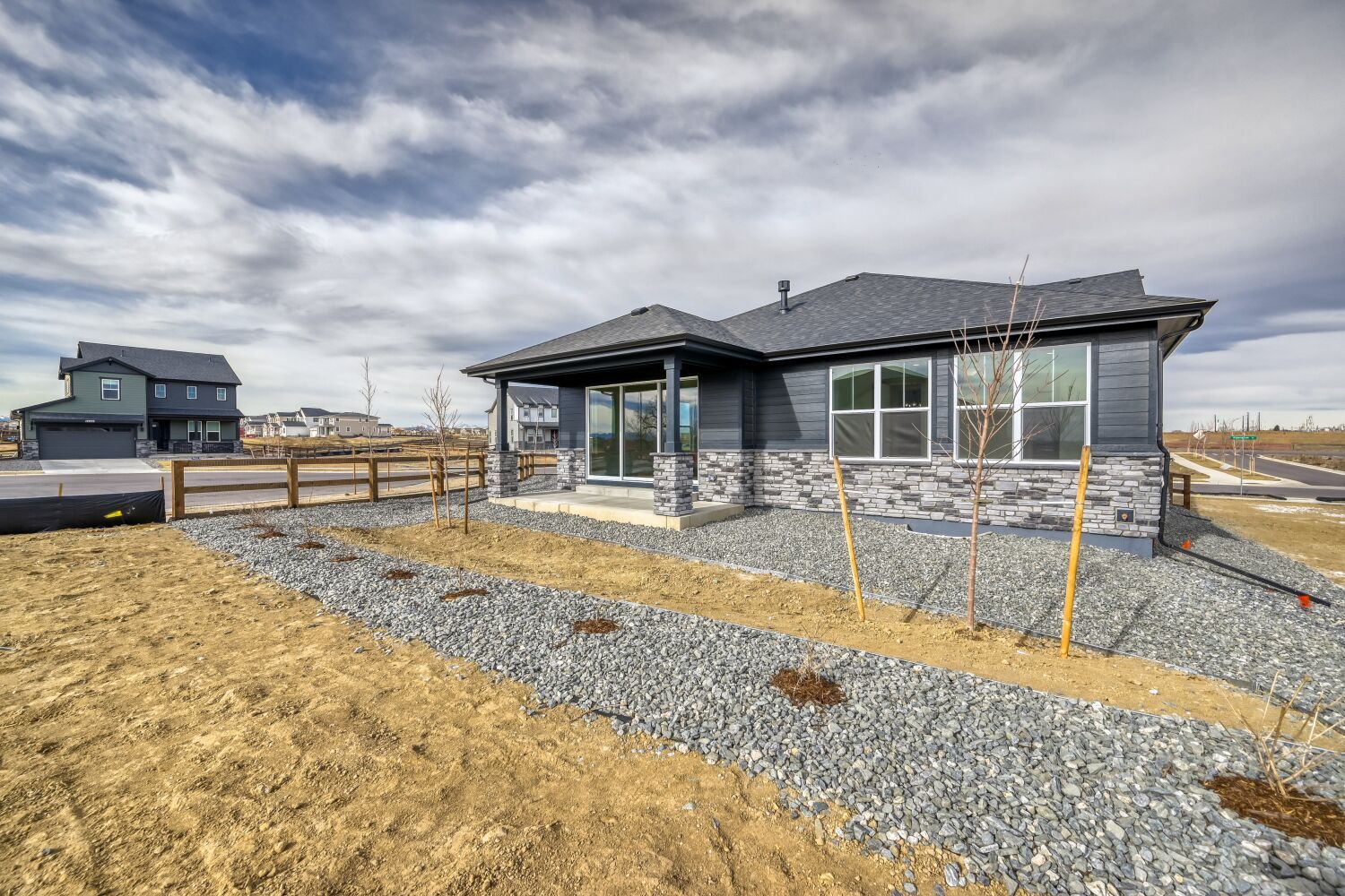 5842 Aspenglow - Rear Exterior