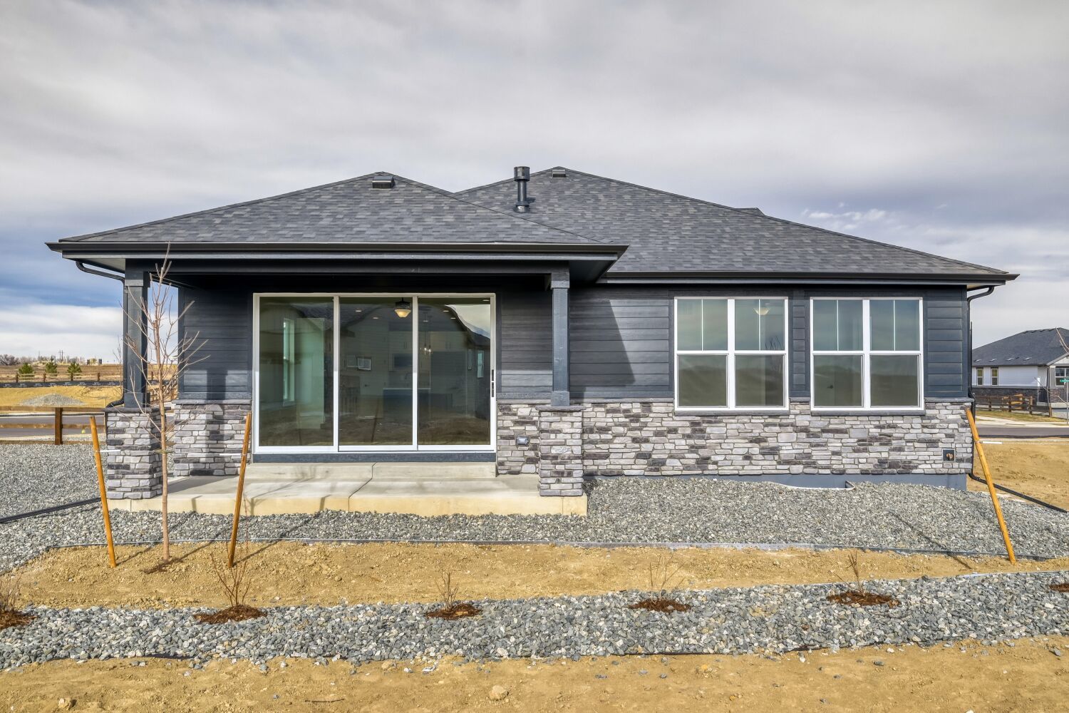 5842 Aspenglow - Rear Exterior