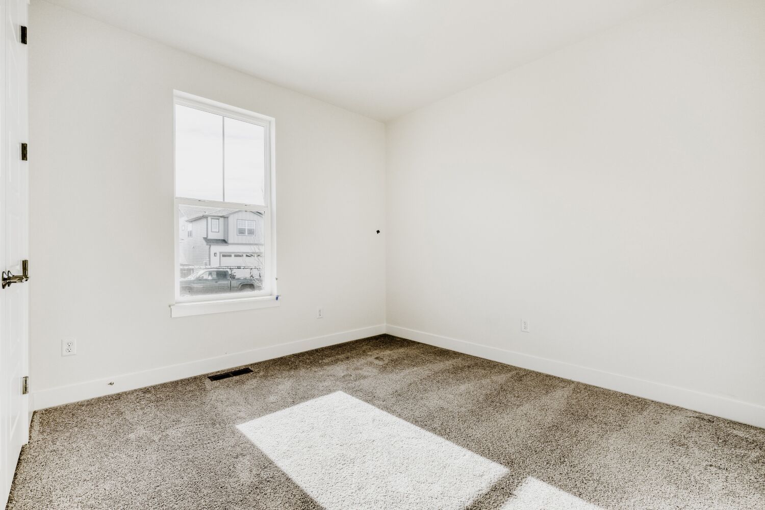 8006 Pennydale - Bedroom