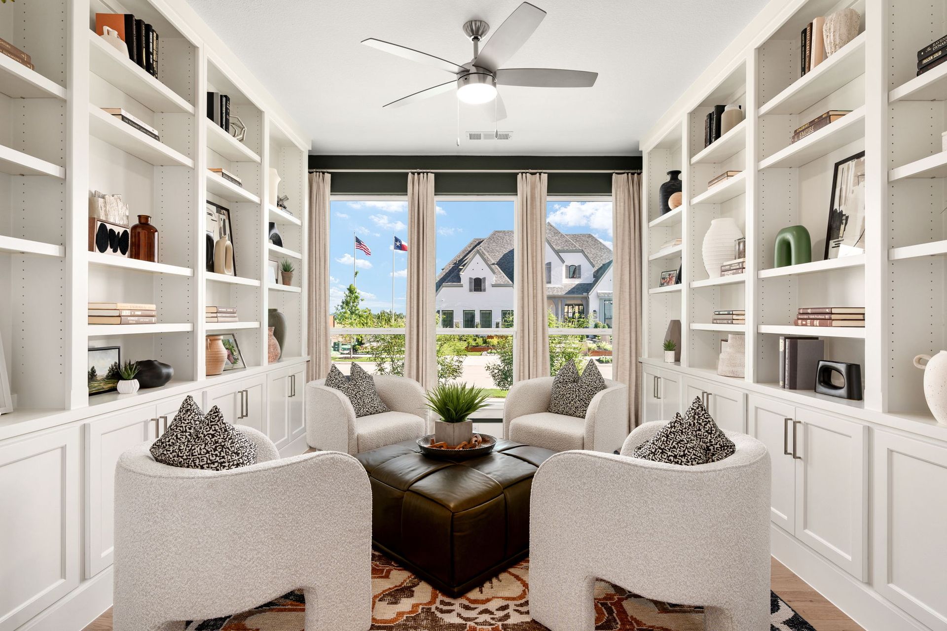 Built-In Study Seating Area – 50' Model at Mosaic Celina