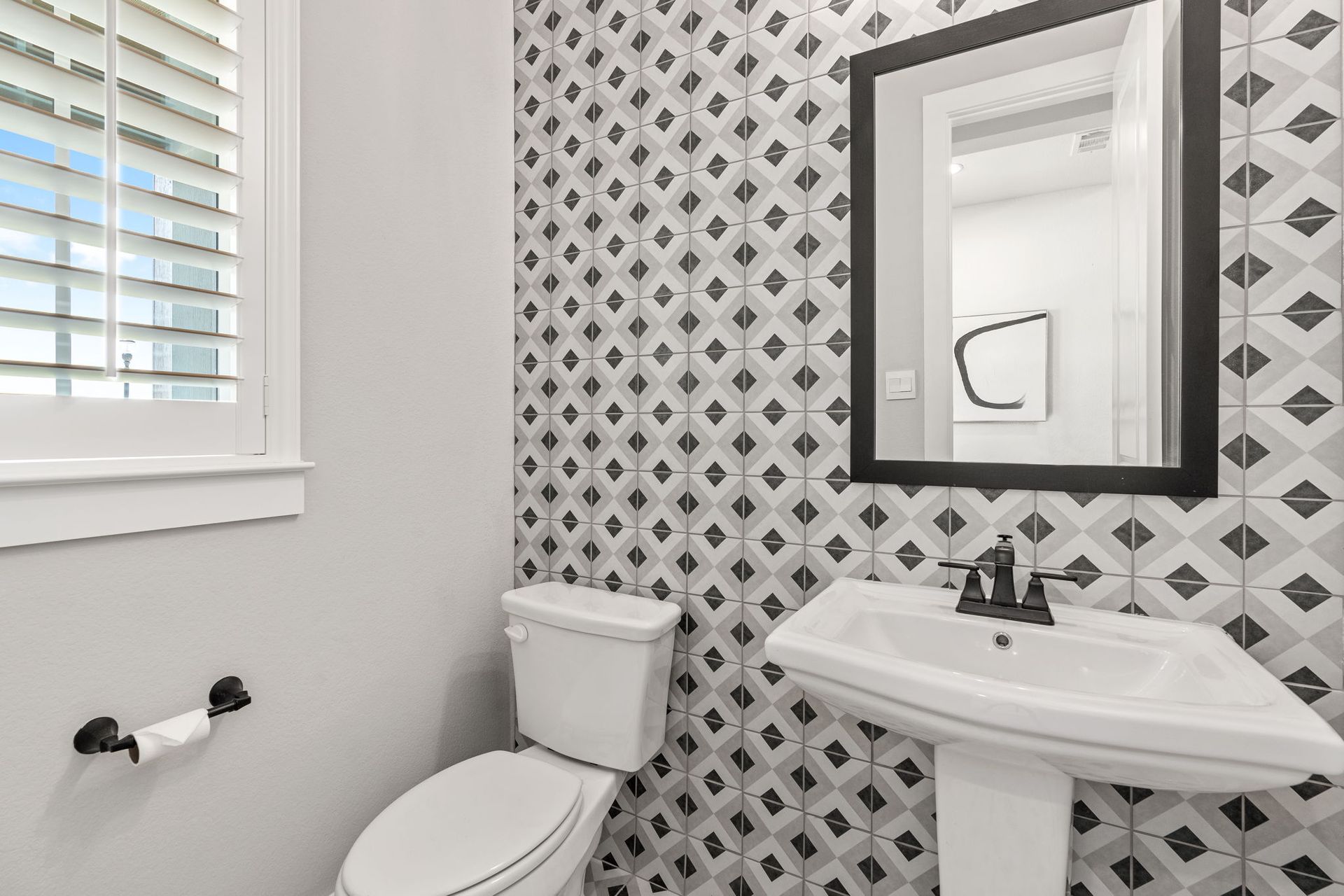 Stylish Powder Bath – Mosaic Celina 40’ Model Home