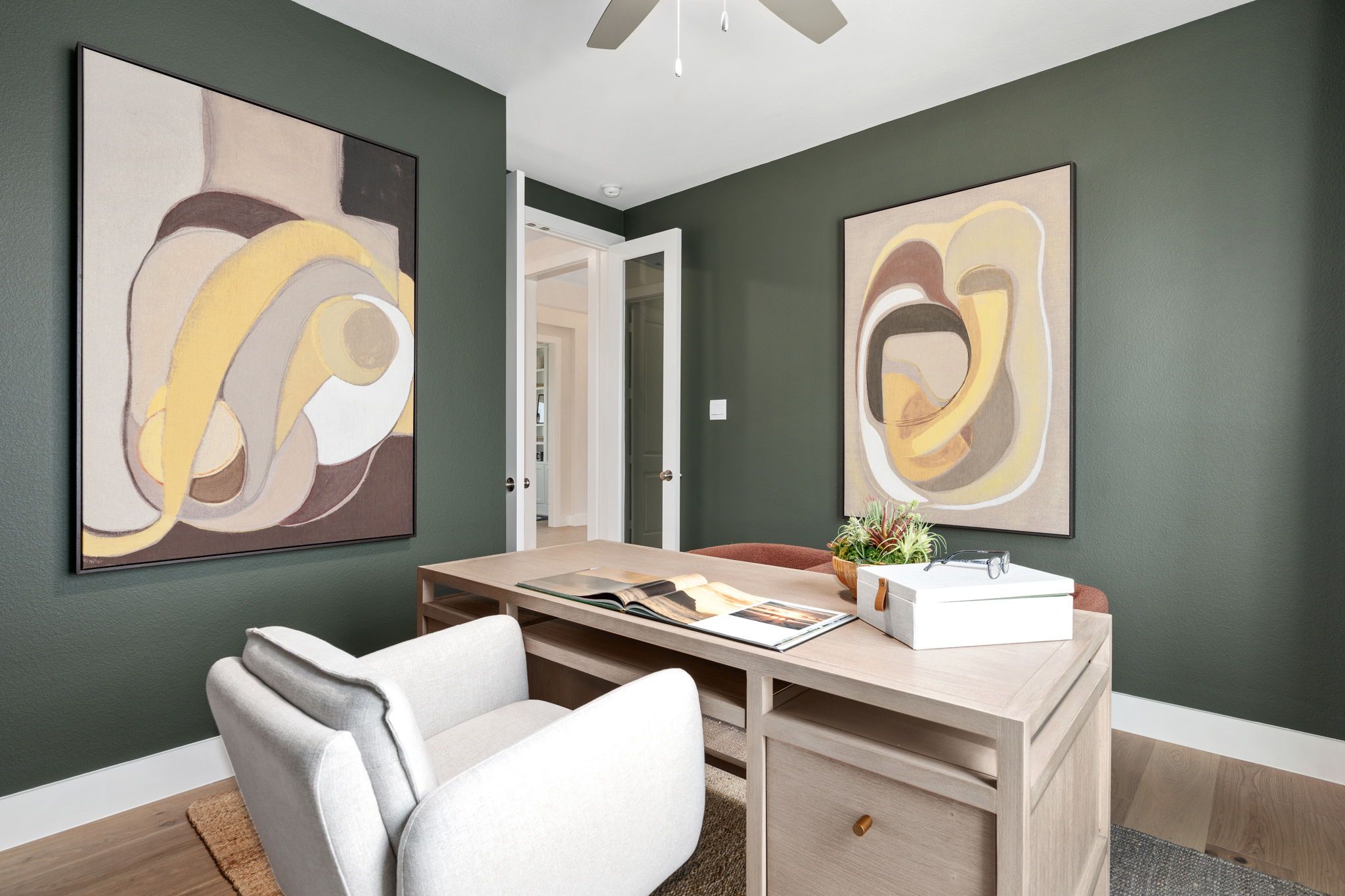 Private Study with Desk Seating – Mosaic Celina 50' Model