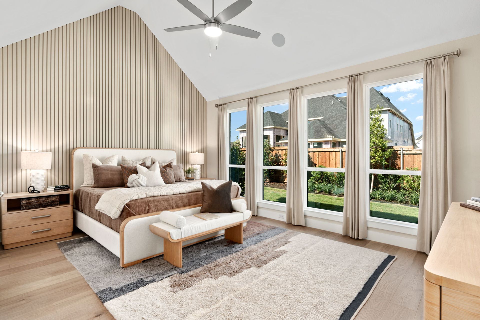 Primary Bedroom with Vaulted Ceiling – Mosaic Celina 50' Model