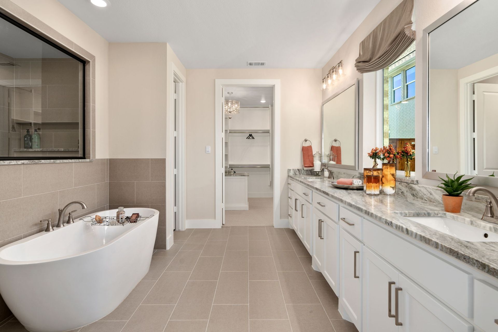 Primary Bathroom with Freestanding Tub – Mosaic Celina 50' Model