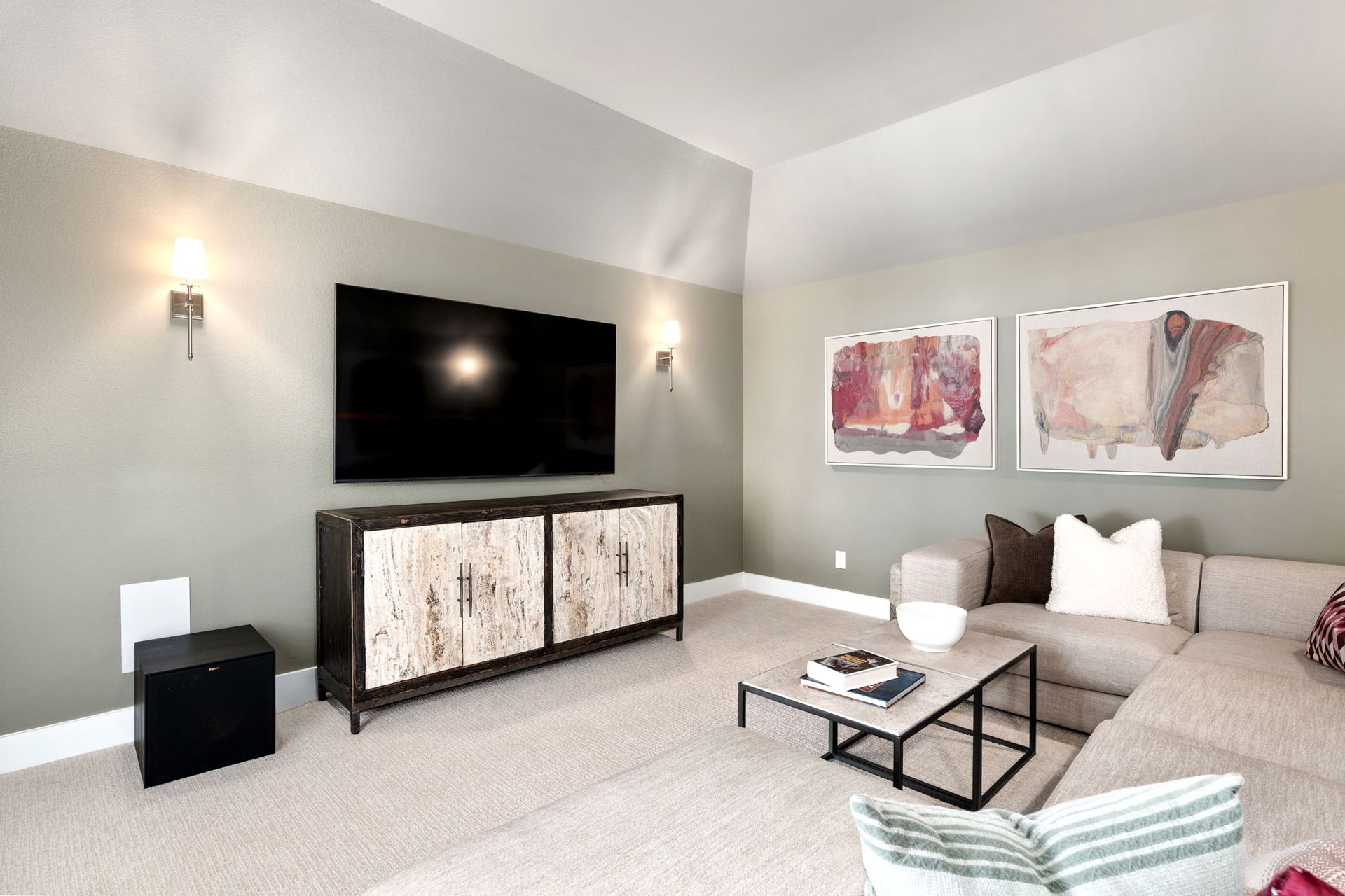 Upstairs Media Room with Vaulted Ceiling – Mosaic Celina 50' Model