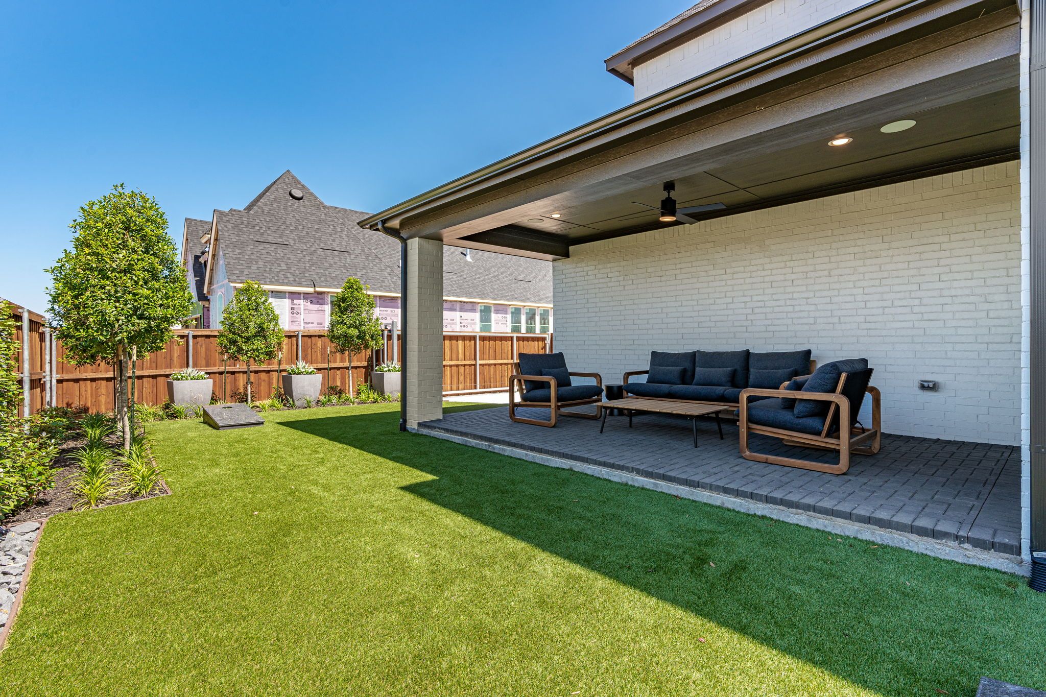Outdoor Living Space with Ceiling Fan – 4800 Triadic Ln