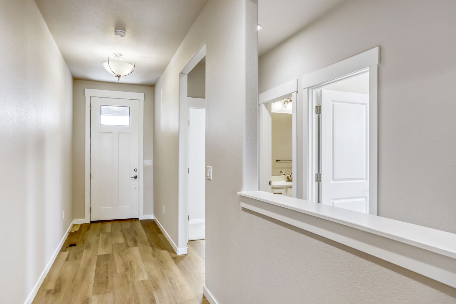 5871 Aspenglow - Entry
