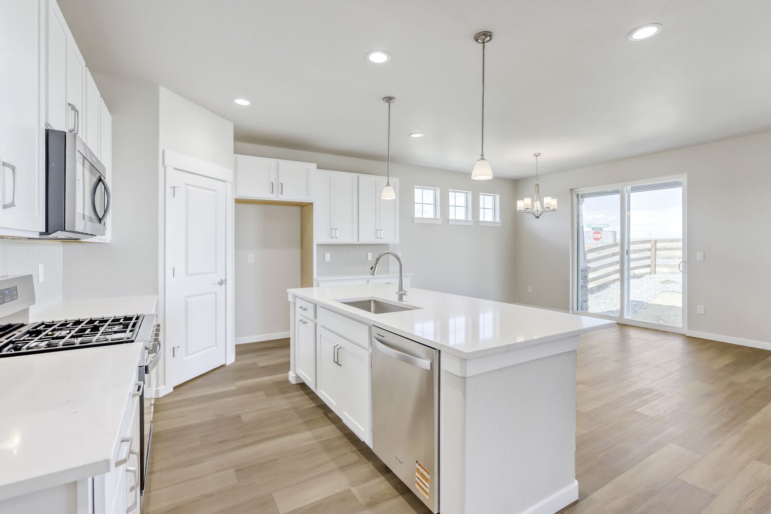 5871 Aspenglow - Kitchen