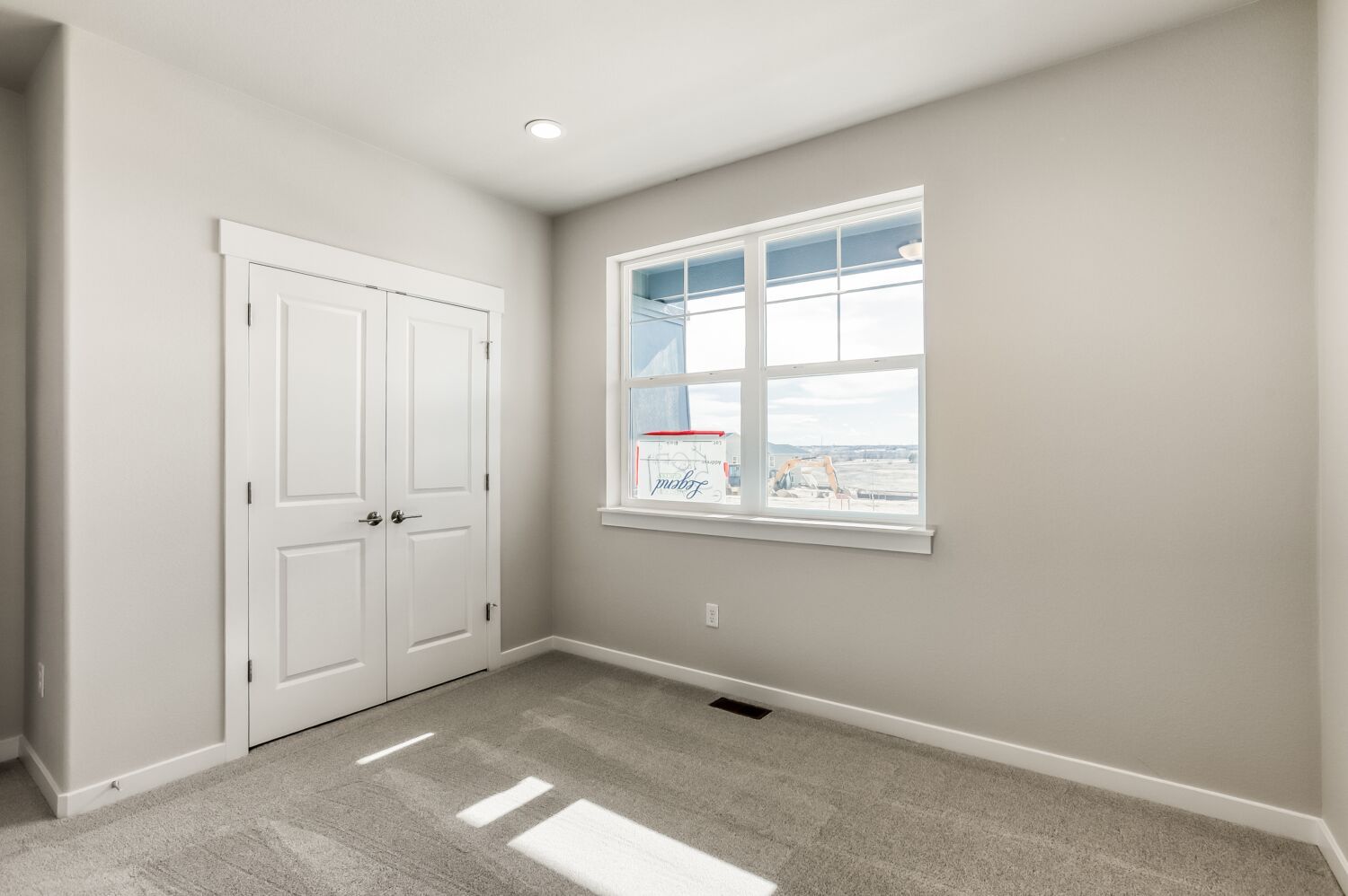5871 Aspenglow - Bedroom