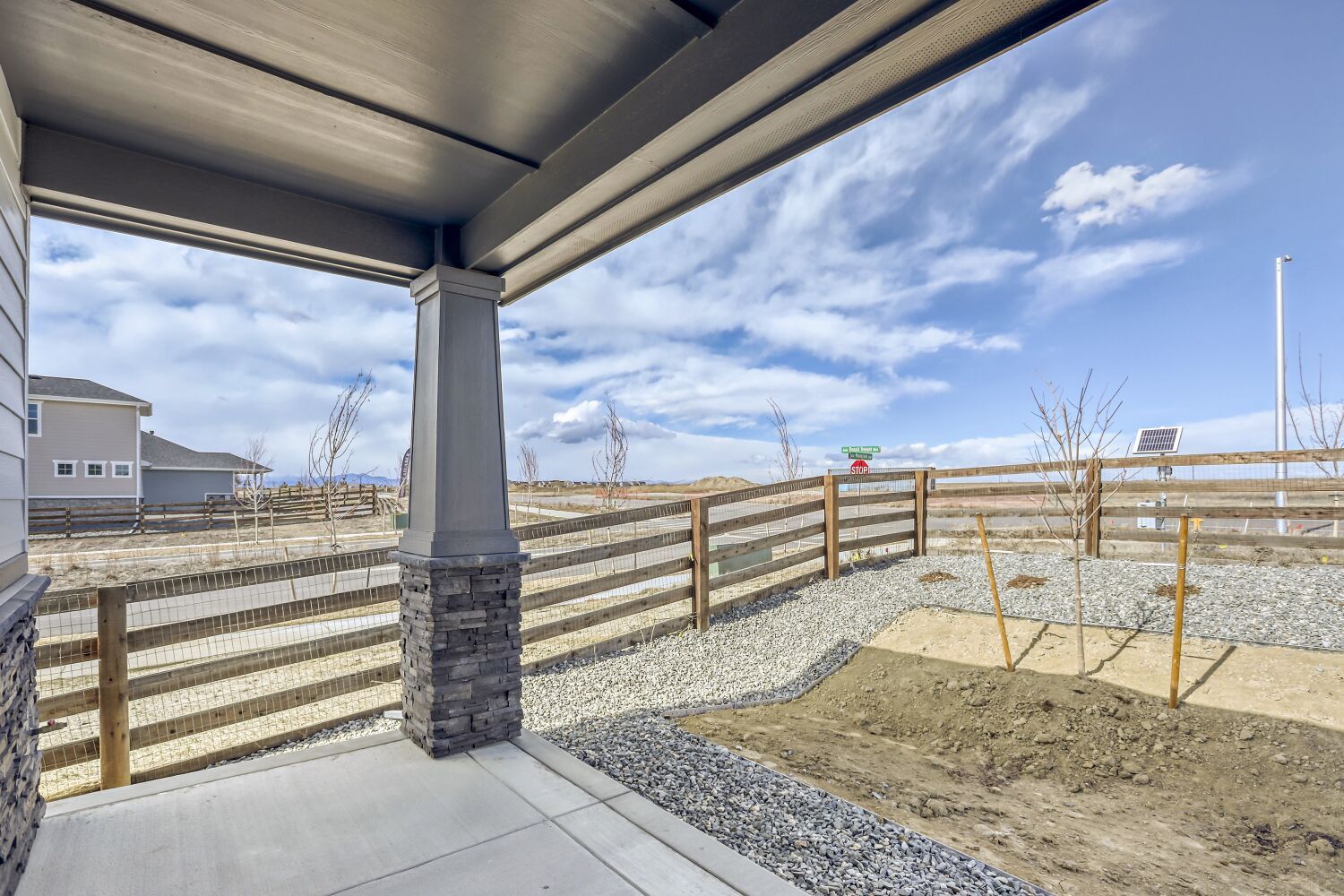 5871 Aspenglow - Backyard