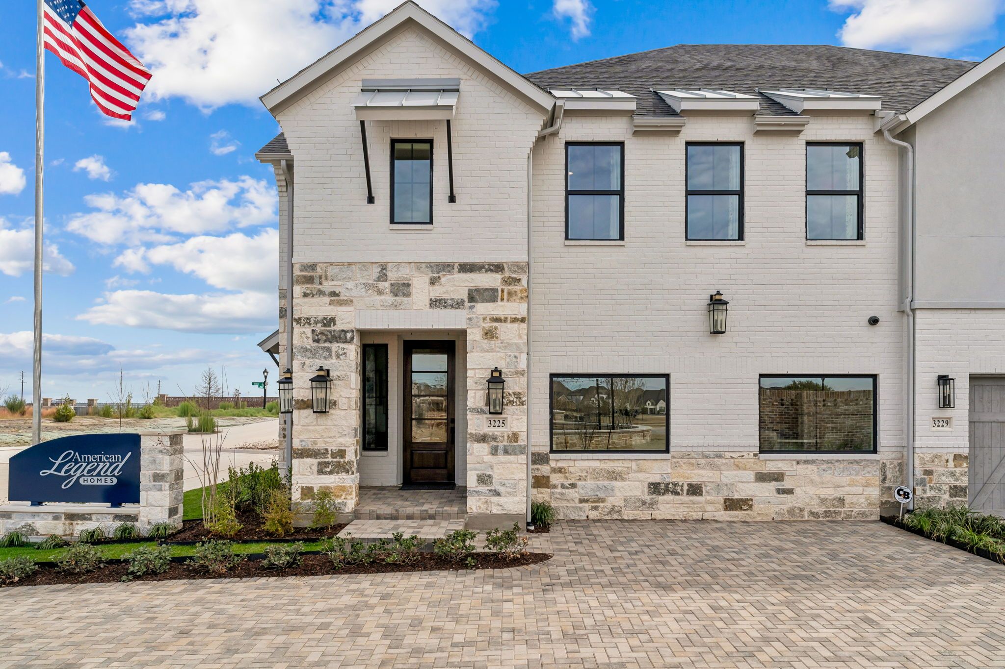 Mustang Lakes Villas Model Front Entry – Celina TX