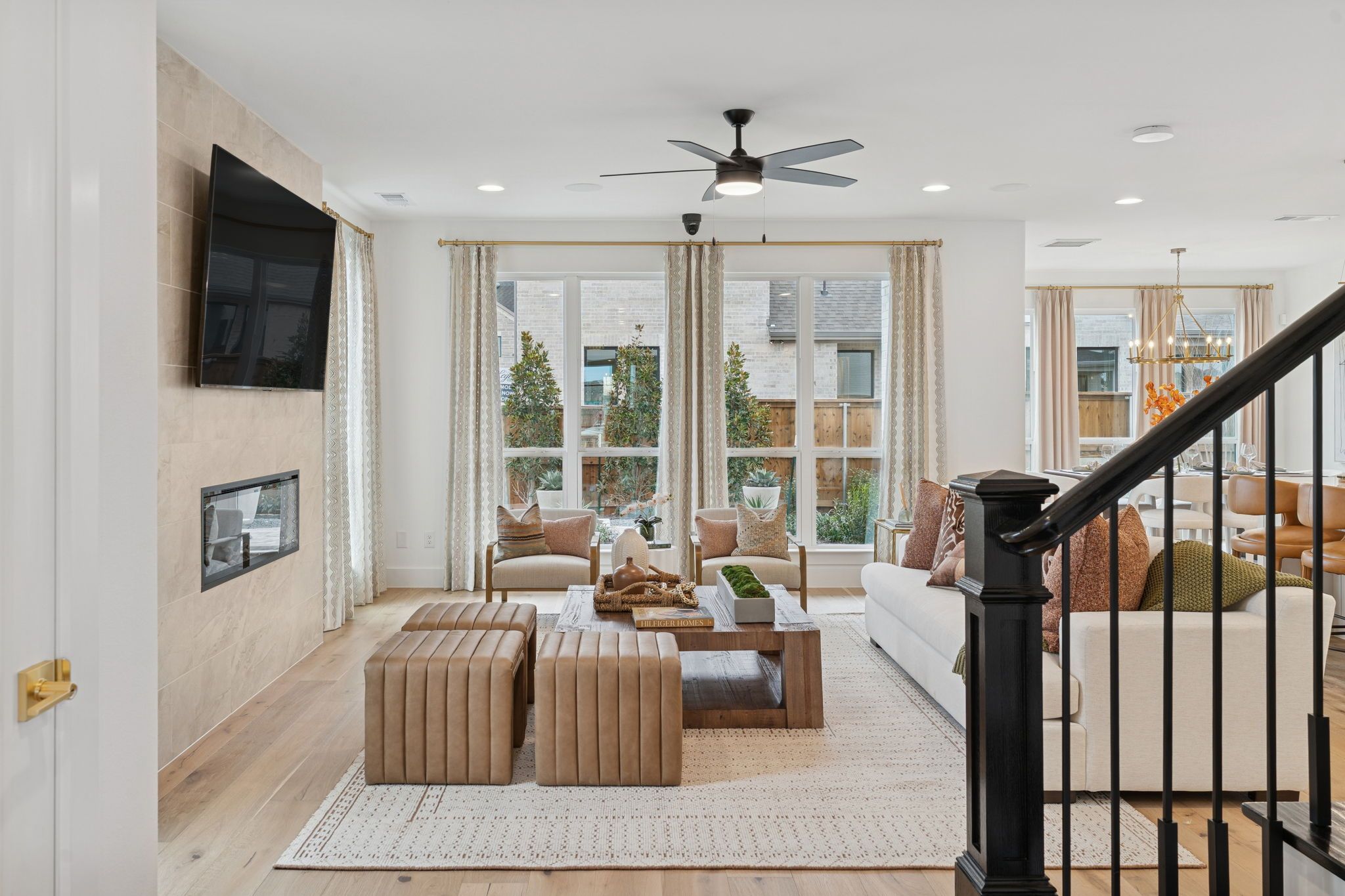 Mustang Lakes Villas Open Concept Living Room – Celina TX