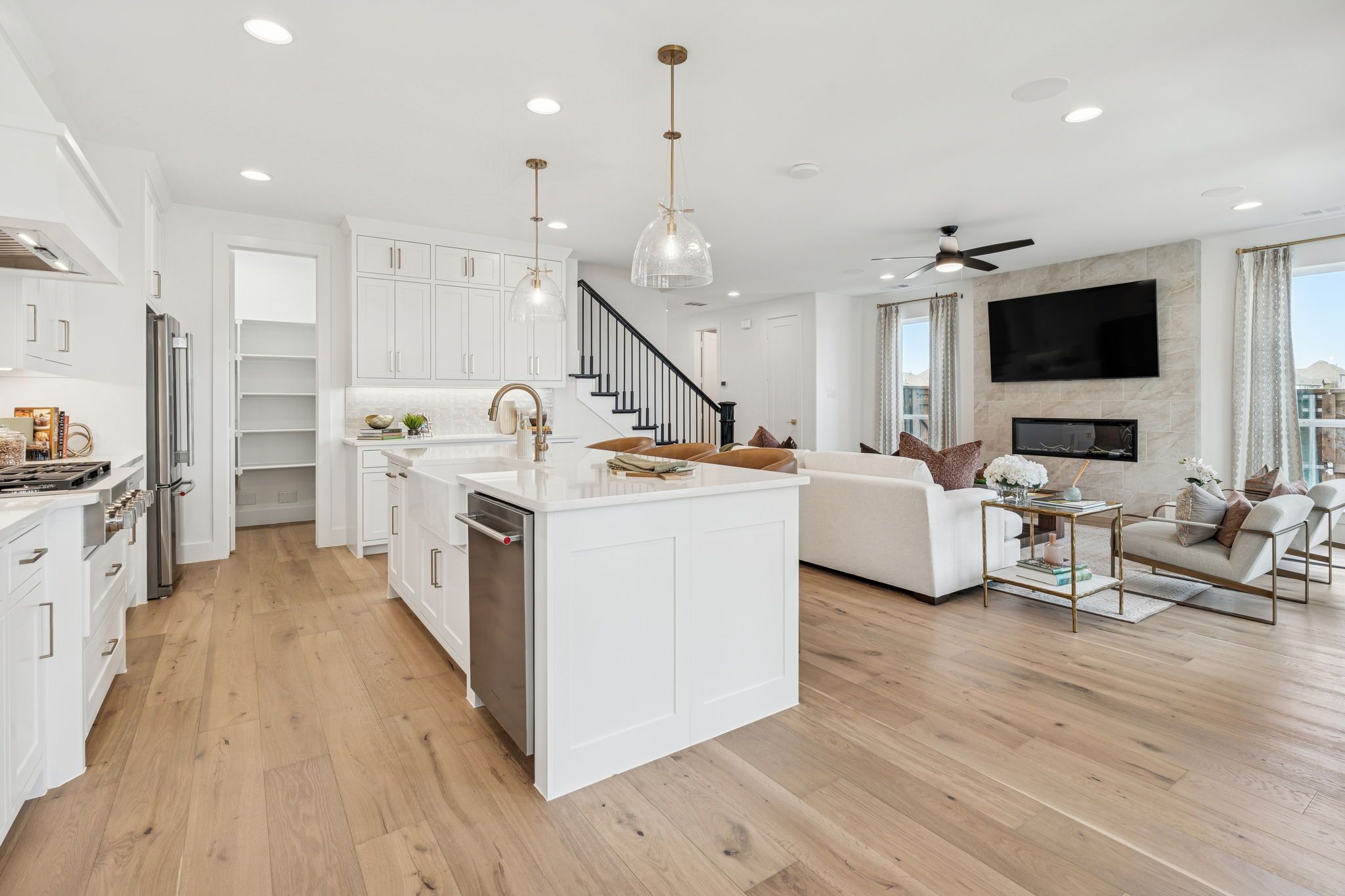 Mustang Lakes Villas Living Room with Modern Fireplace – Celina TX