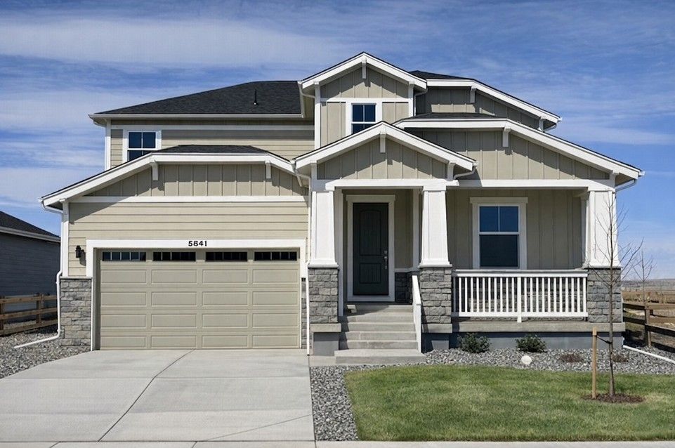 5841 Aspenglow - Front Elevation