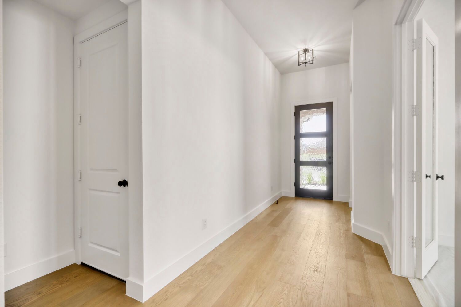 4312 Double Diamond - Entry