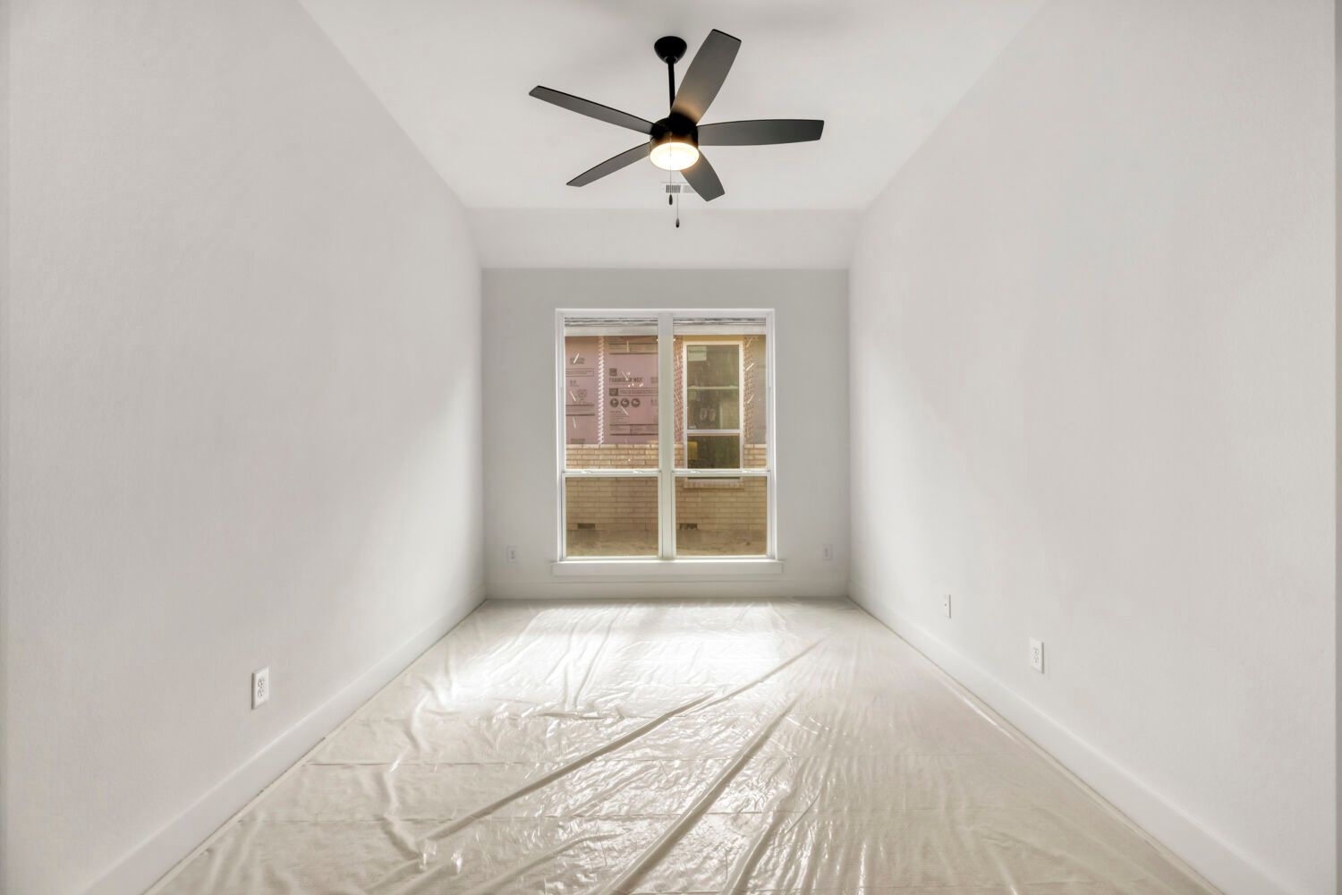 4312 Double Diamond - Bedroom