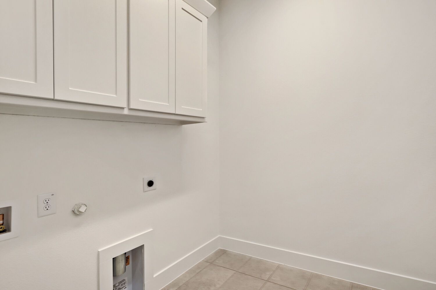 4121 Trellis - Laundry Area