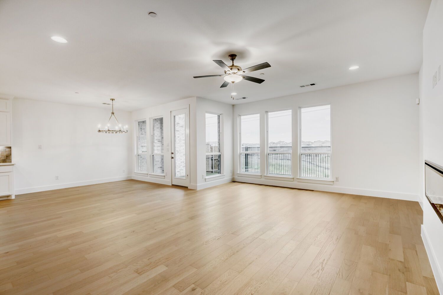 3116 Sir River - Living Area