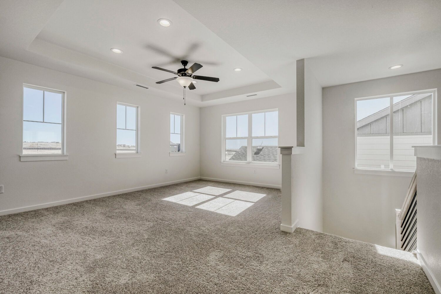 8734 San Diego - Living Area