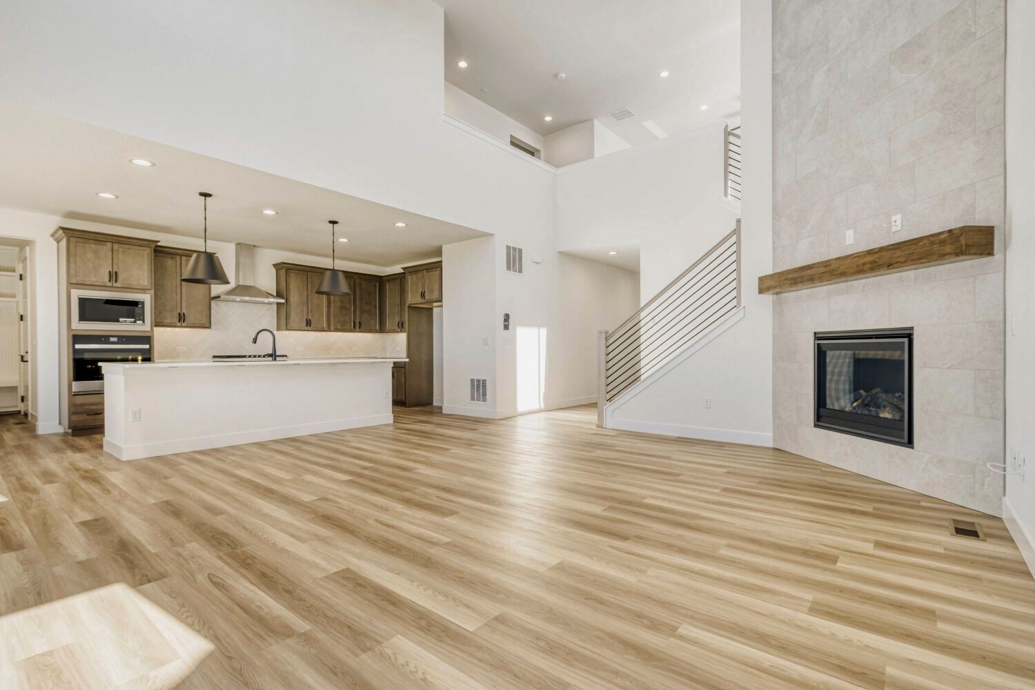8734 San Diego - Living Area